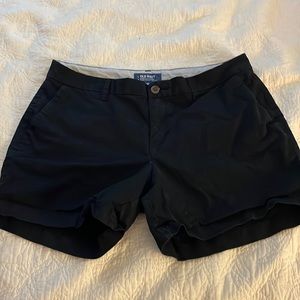 Black old navy shorts